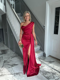 “Georgina” Dress in Burgundy