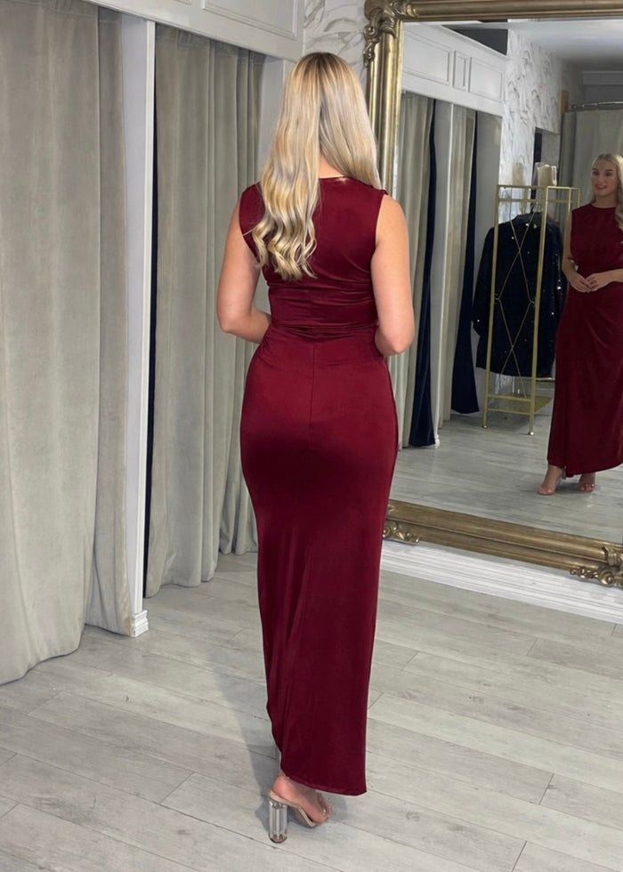 “Stacy” Dress in Burgundy