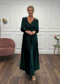 "Bonnie" Dress In Green Velvet