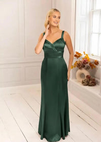 “Ellen” Bridesmaid Dress In Hunter Green