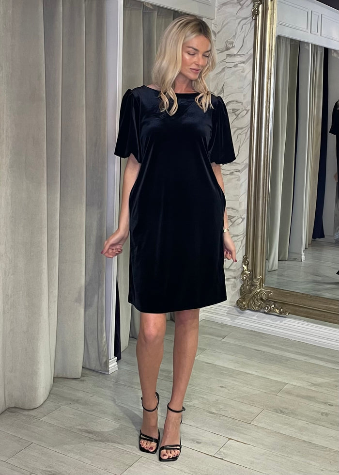 "Oakley" Dress In Black Velvet