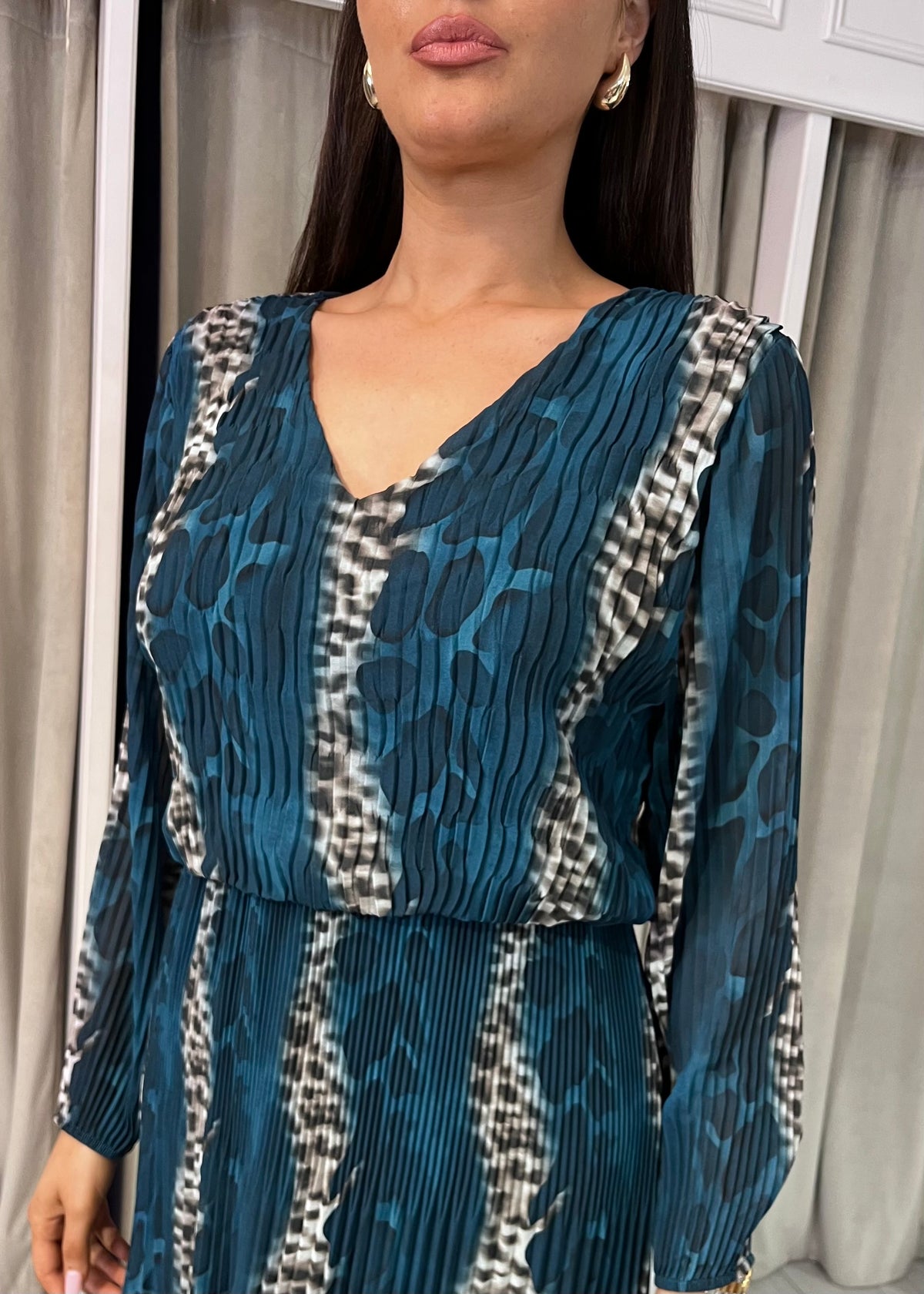 “Maggie” Dress In Teal Print
