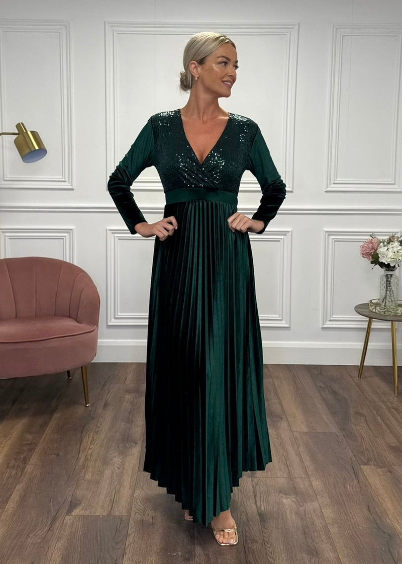 "Bonnie" Dress In Green Velvet