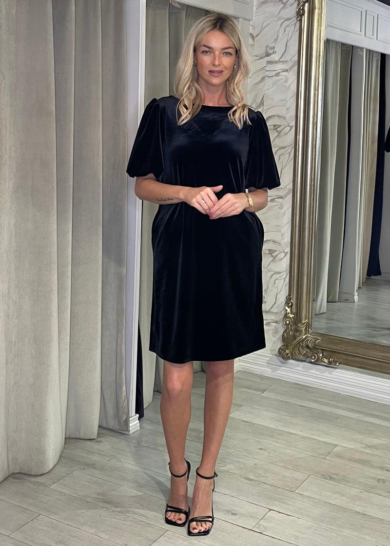 "Oakley" Dress In Black Velvet