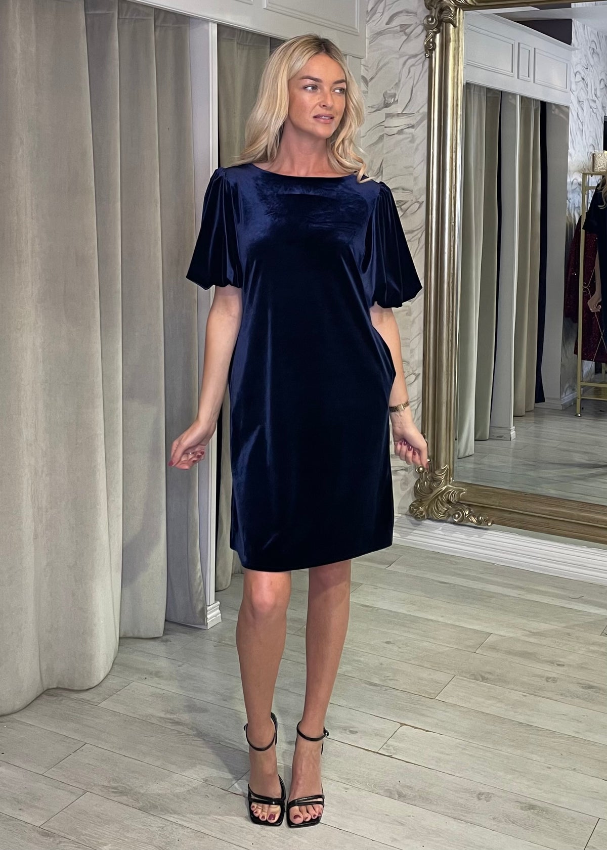 "Oakley" Dress In Navy Velvet