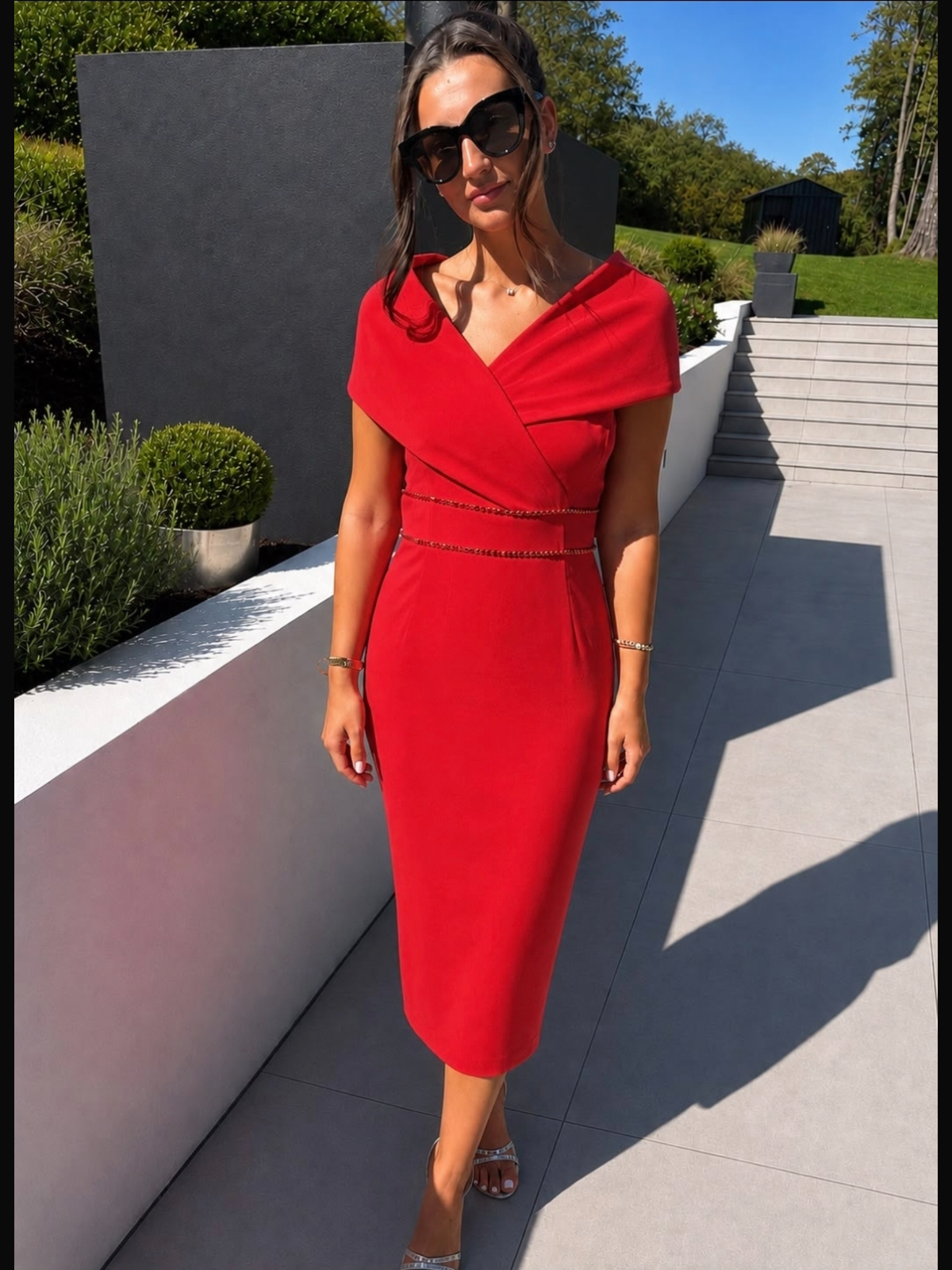 “Belinda” in Red