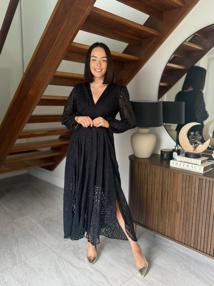 "Callie" Dress In Black