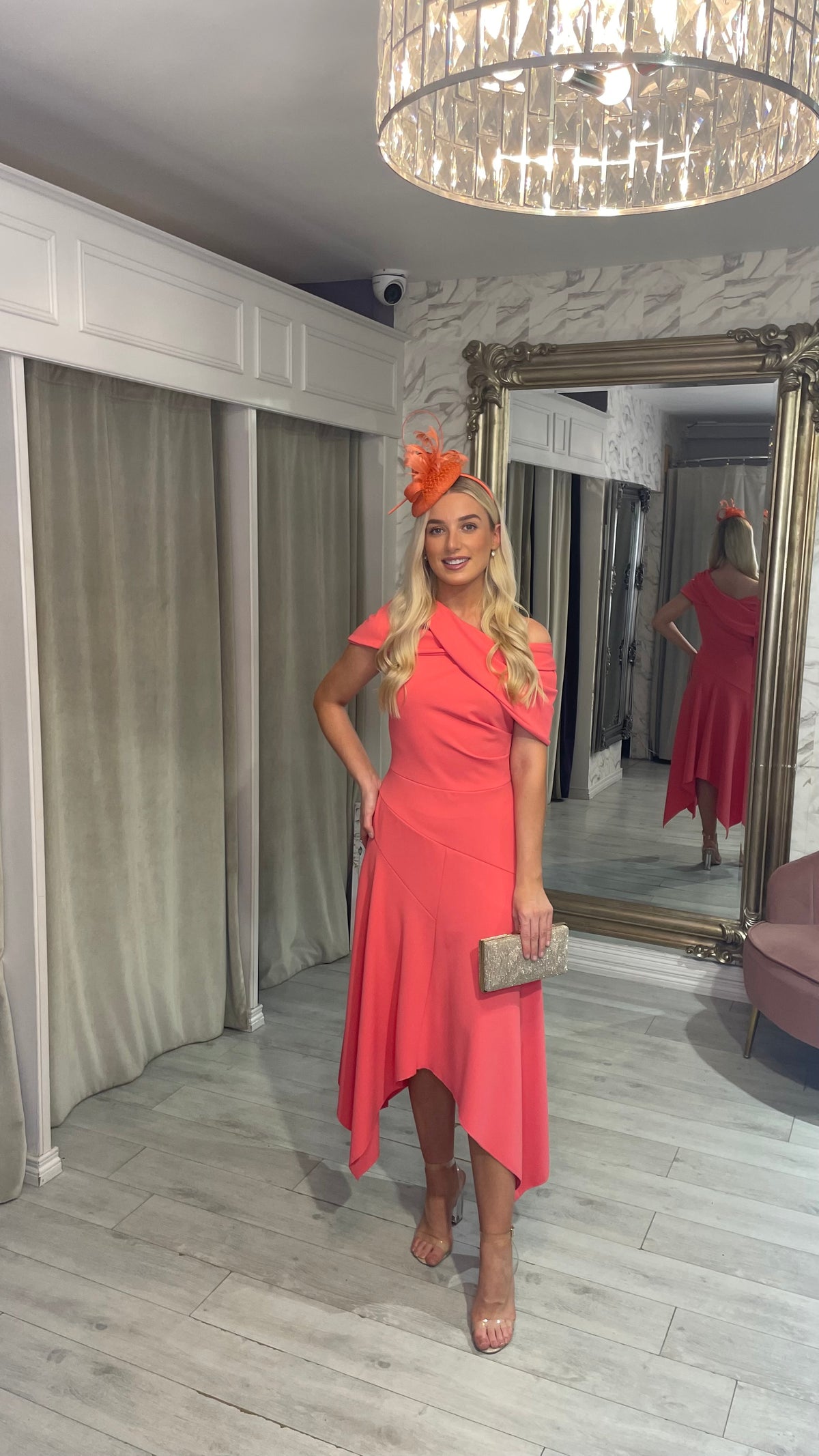 Toni dress in Coral