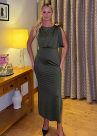 “Talia” Dress In Khaki Green
