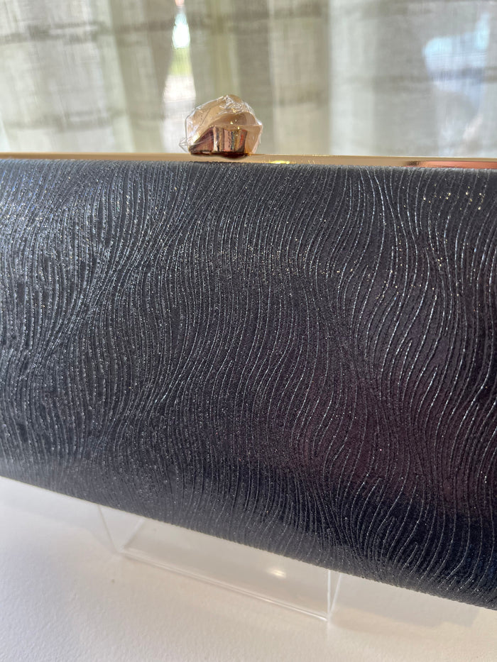 "Remi" Handbag In Black