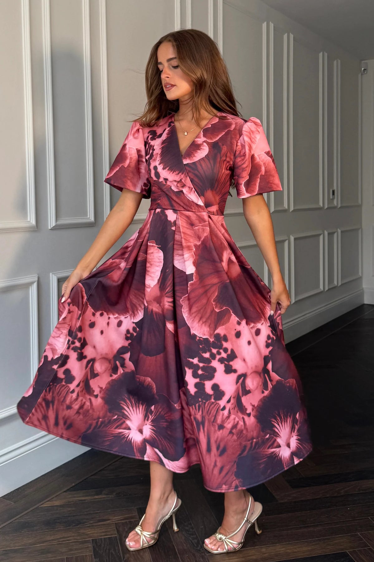 “Dora” Dress In Wine Print