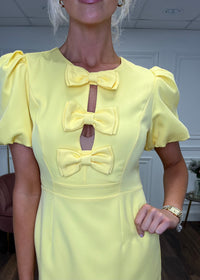 “Perri” Dress In Yellow