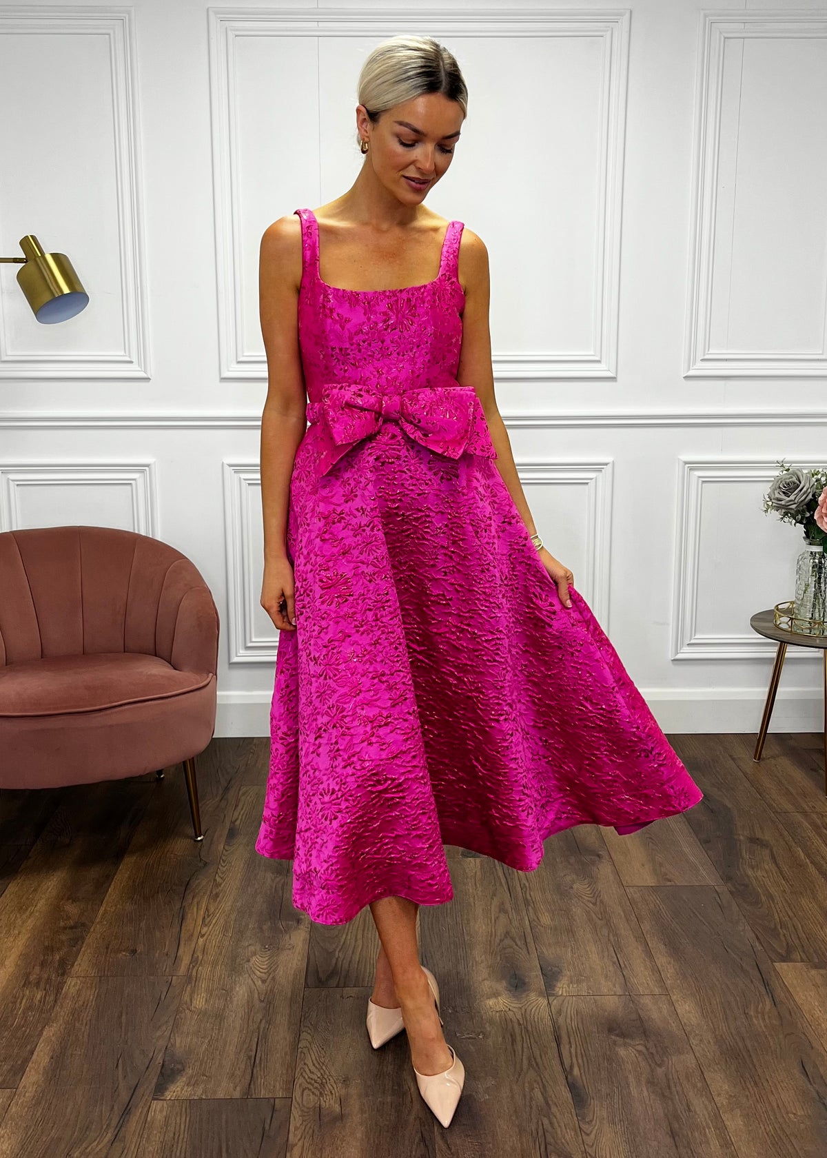 “Aria” Dress In Pink Jaquard Print