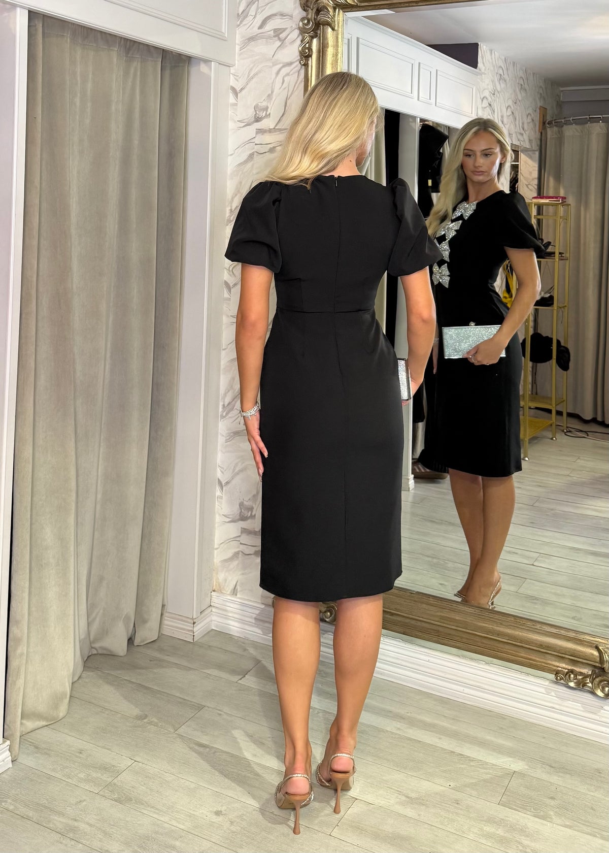 "Lipsy" Dress In Black