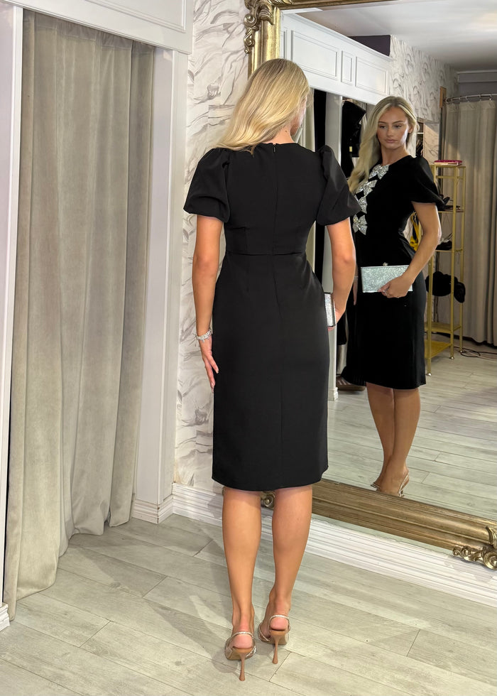 "Lipsy" Dress In Black