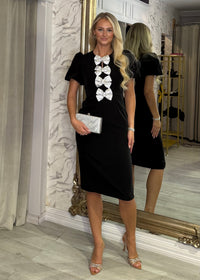 "Lipsy" Dress In Black