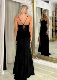 Black Fitted Prom Dress With Embellished Corst