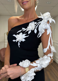 “Aston” Dress In Black