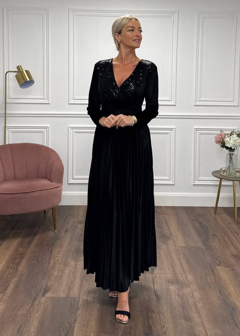 "Bonnie" Dress In Black Velvet