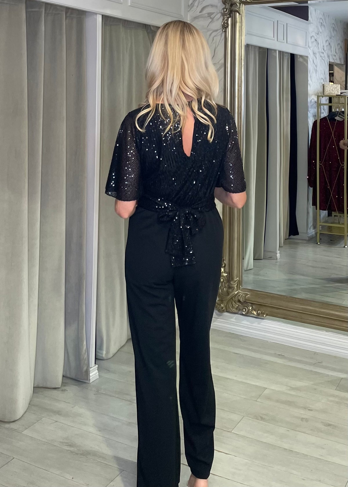 “Críoa" Jumpsuit In Black