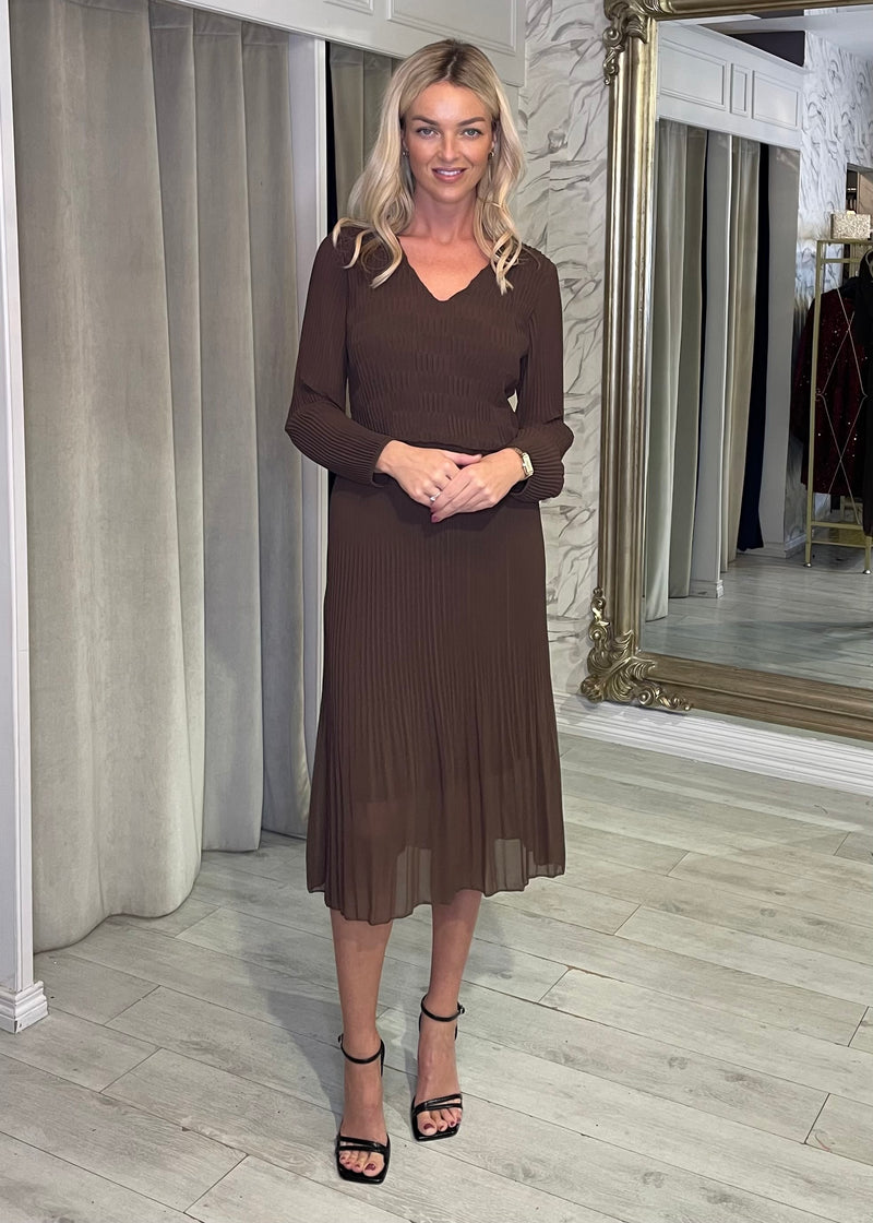 “Allison” Dress In Brown