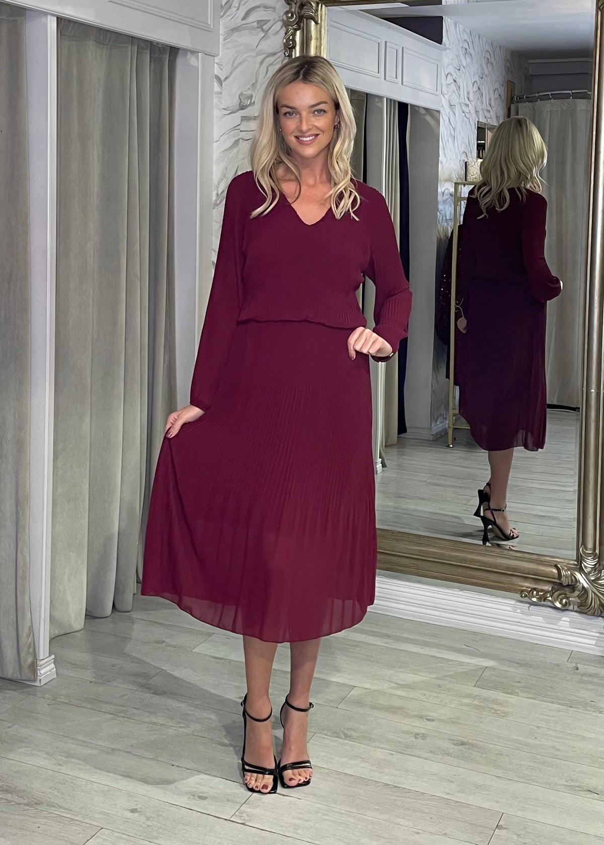 “Allison” Dress In Mulberry