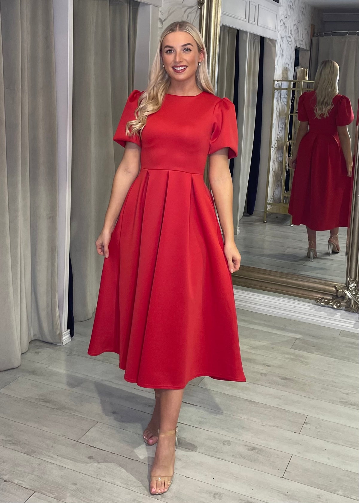 “Elowin” Dress In Red