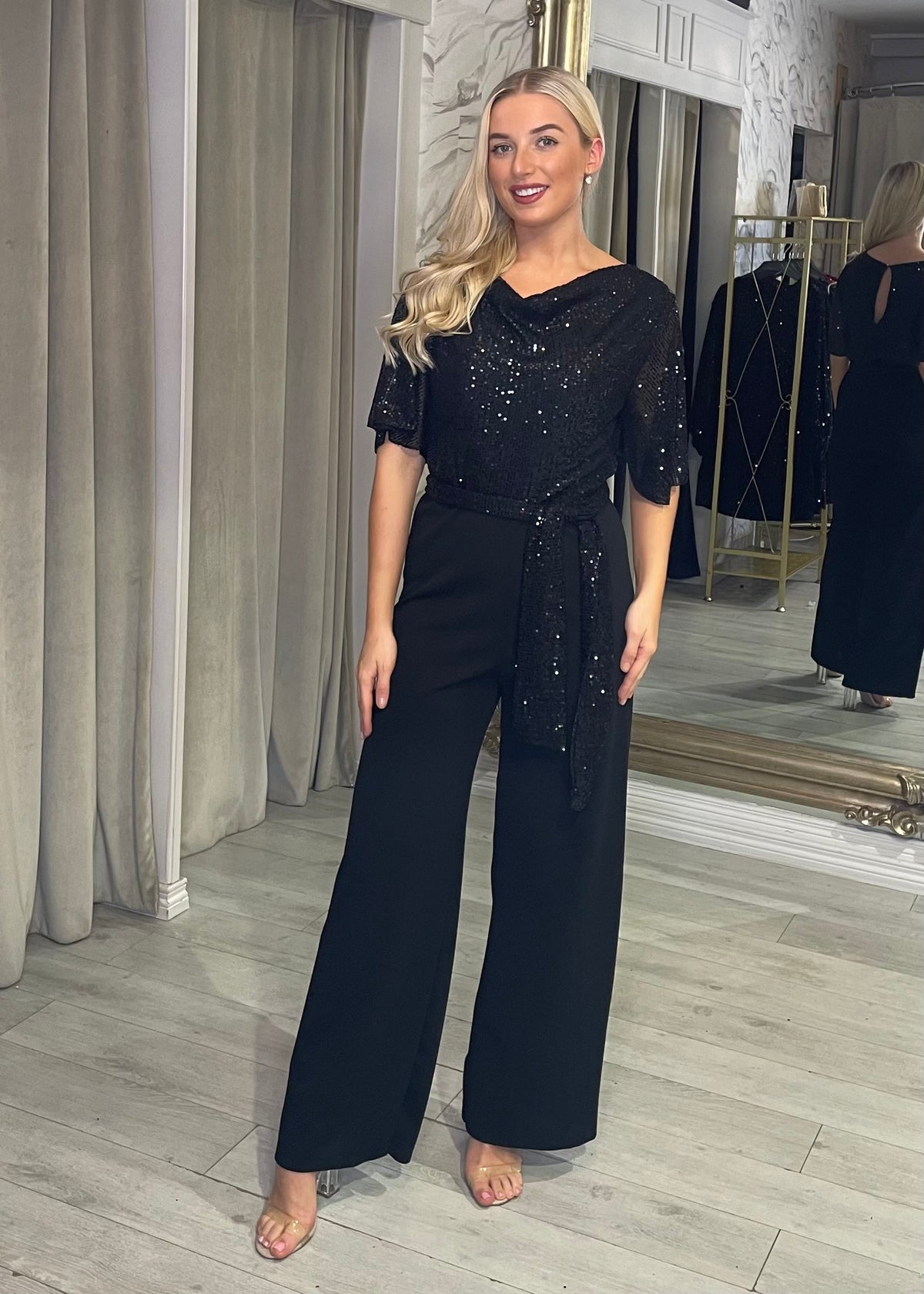 “Críoa" Jumpsuit In Black