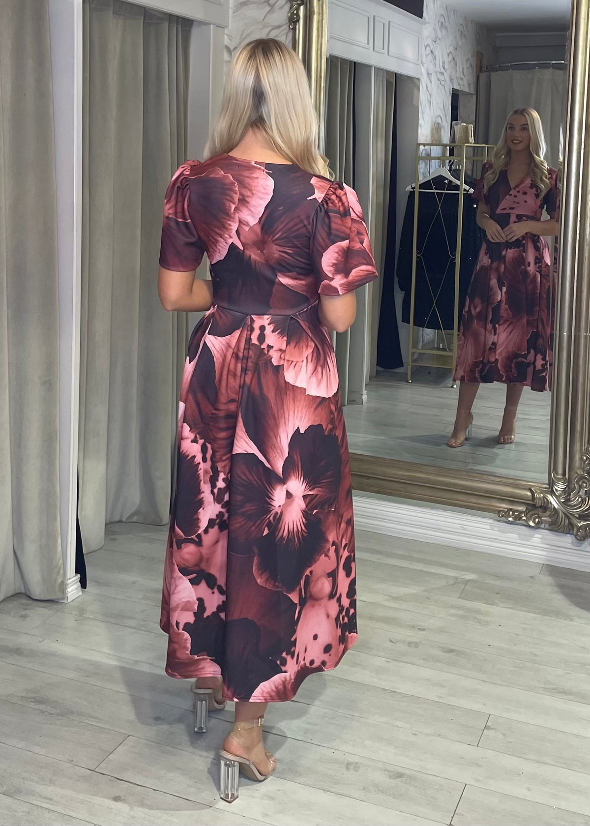 “Dora” Dress In Wine Floral