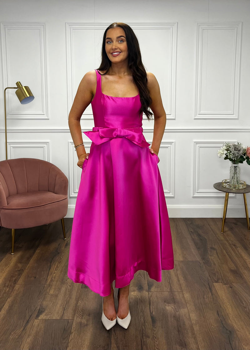 “Aria” Dress In Fuschia Pink