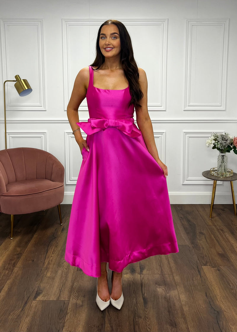 “Aria” Dress In Fuschia Pink
