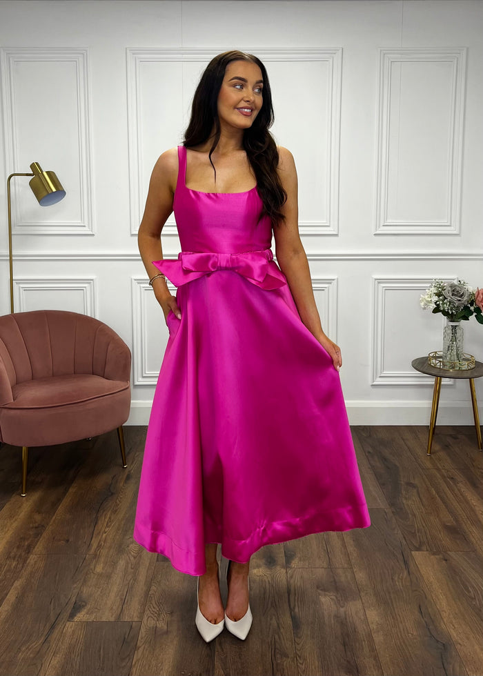 “Aria” Dress In Fuschia Pink