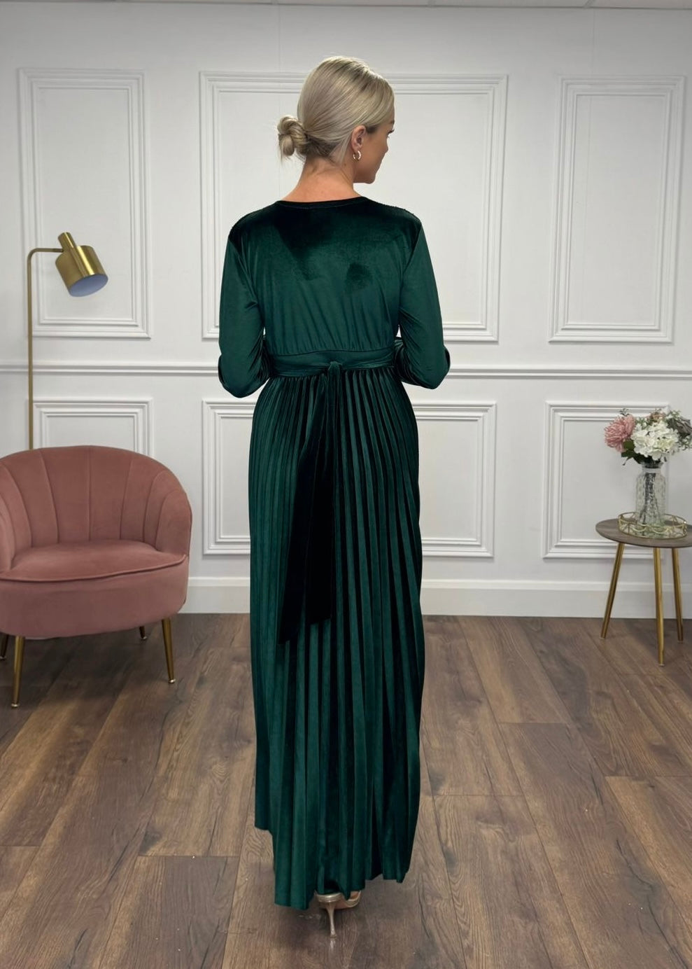 "Bonnie" Dress In Green Velvet